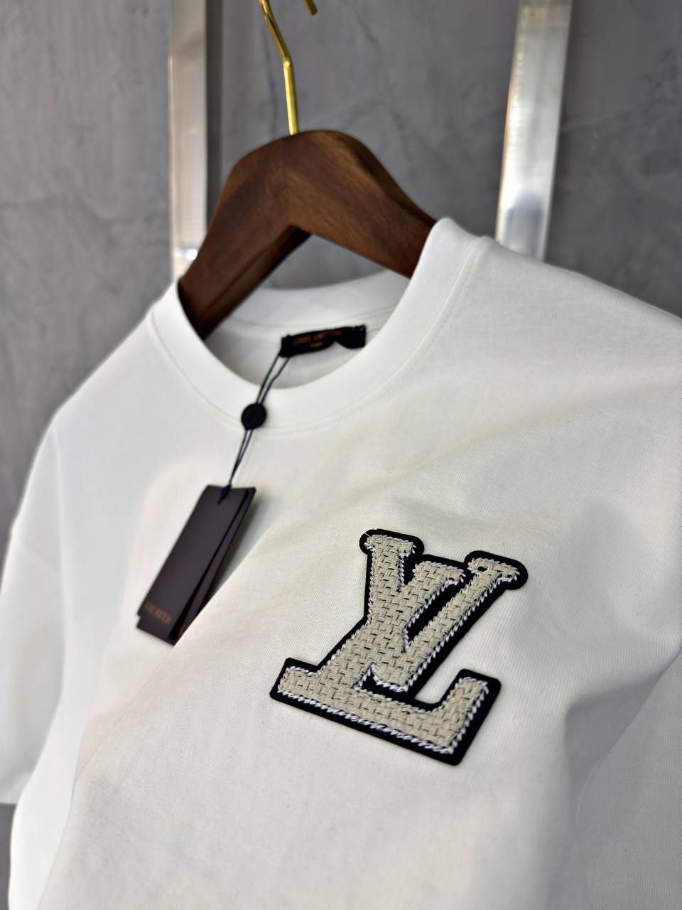 Мъжка тениска LV